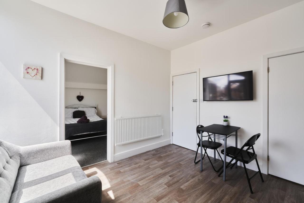 Ferienwohnung Modern Central Studio And One Bed Flats Close To The Beach Bournemouth Exterior foto