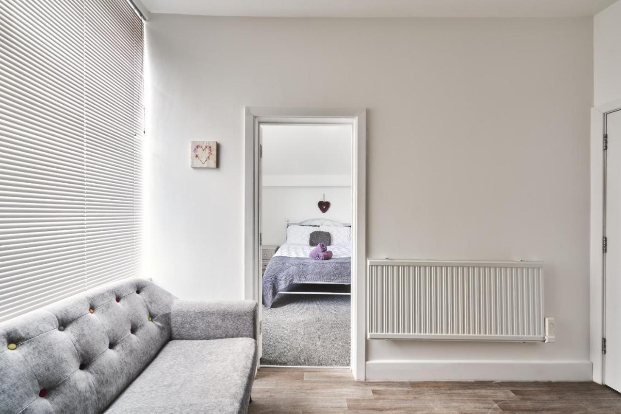 Ferienwohnung Modern Central Studio And One Bed Flats Close To The Beach Bournemouth Exterior foto