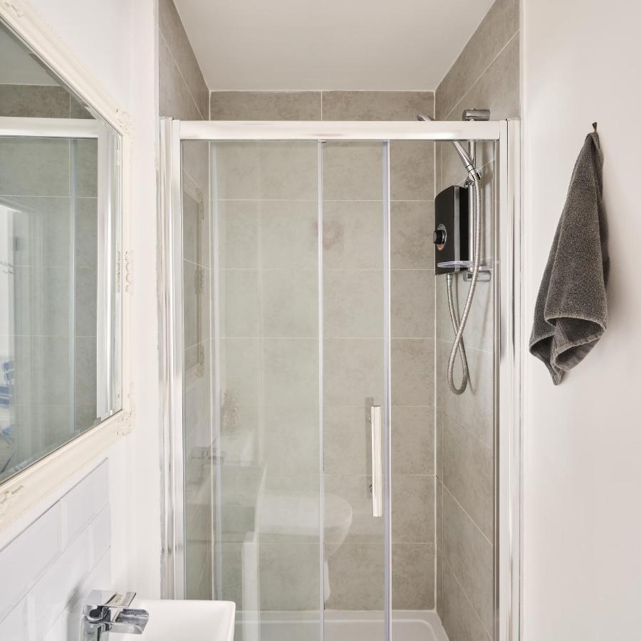 Ferienwohnung Modern Central Studio And One Bed Flats Close To The Beach Bournemouth Exterior foto